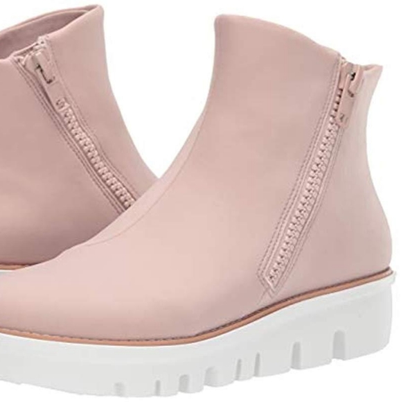 Fitflop Shoes - Fitflop Chunky Zip Bootie In Light Pink